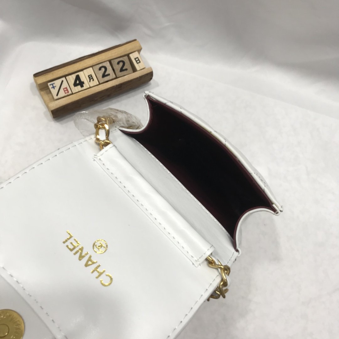 Designer bags by Chanel 231