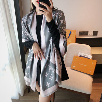 VS - LOV Scarf - 377