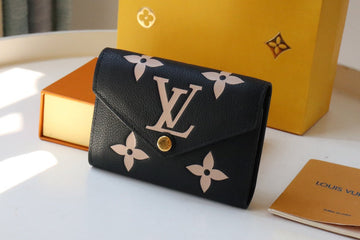 VS - LOV Wallet - 1042