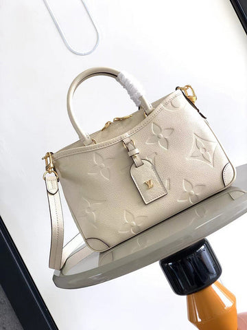 VS - LOV Women Bag - 377