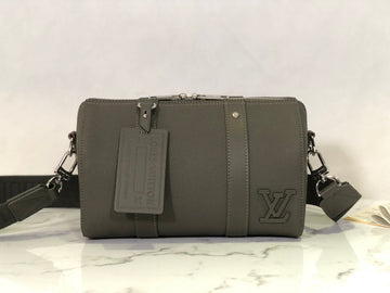 VS - LOV Women Bag - 2714