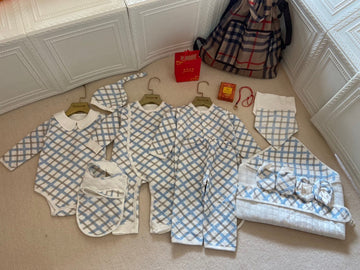 VS - Baby Clothes - 233