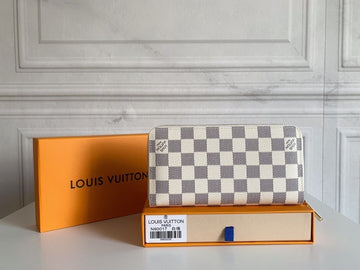 VS - LOV Wallets - 706