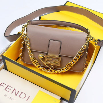 VS - VAR Bags - 048