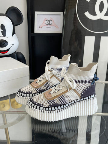 VS - CLE Women Shoes - 200
