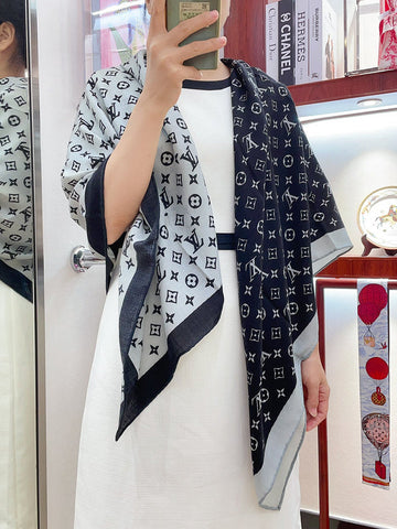 VS - LOV Scarf - 532