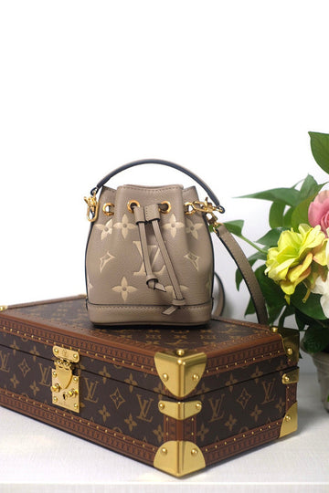 VS - LOV Women Bag - 2414
