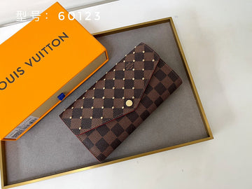 VS - LOV Wallets - 840