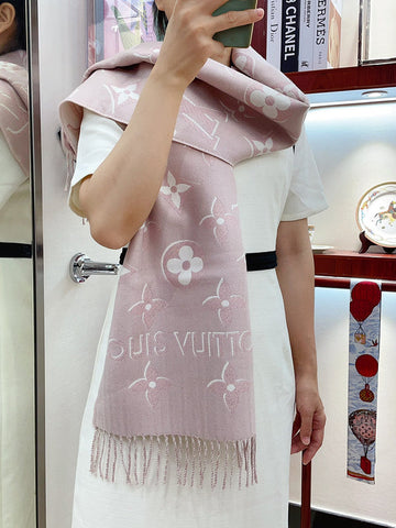 VS - LOV Scarf - 389
