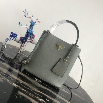 VS - Latest - 4715