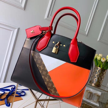LOV2 Bags - Luxurious Bags  813