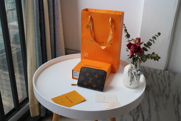 VS - LOV Wallet - 1021