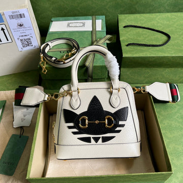 VS - GUKI Bag - 1049