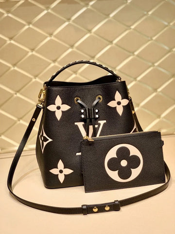 LOV2 Bags - Luxurious Bags  1369