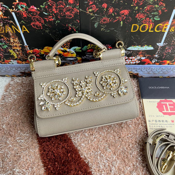 CS - DG Bags - 056