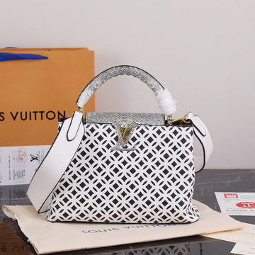 VS - GUKI Women Bags - 1685