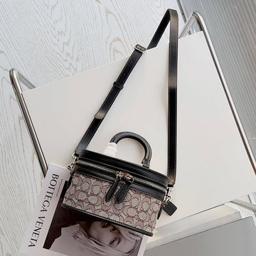 VS - CAH Bags - 446