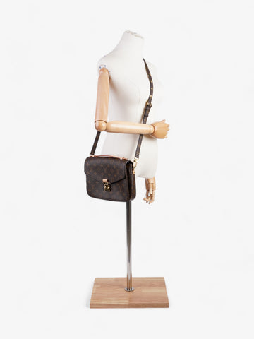Louis Vuitton Pochette Metis Monogram Coated Canvas
