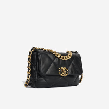 Chanel Chanel 19 - Small