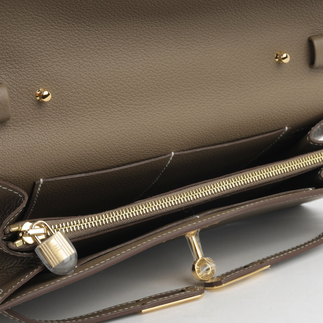 Kelly To Go Wallet  - Etoupe