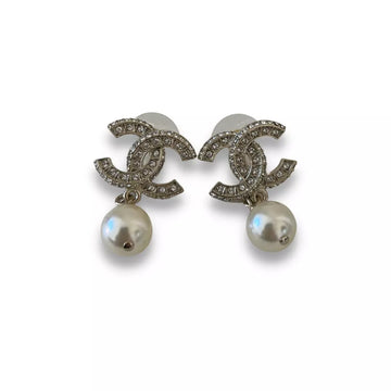 CHANEL CC PEARL CRYSTAL EARRINGS