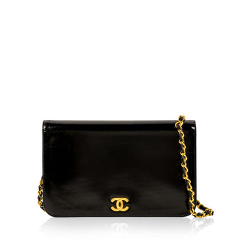 Chanel Vintage Flap Bag - Black - Patent