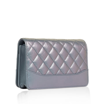 Chanel Wallet on Chain Iridescent
