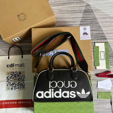VS 702397 shoulder bag Handbag black adidas x GC