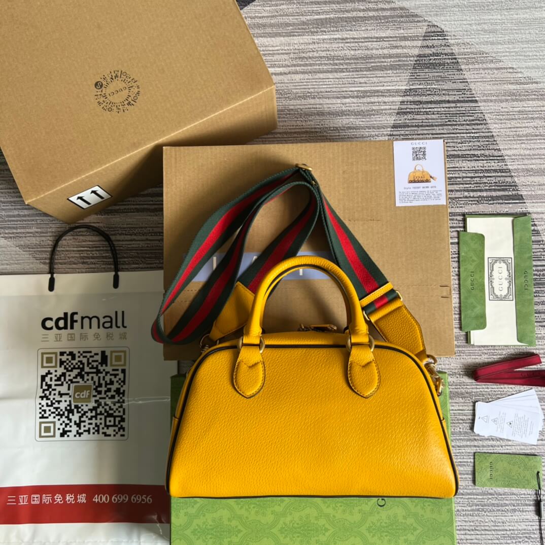 VS 702397 shoulder bag Handbag yellow adidas x