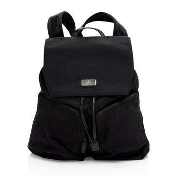 Gucci Vintage Nylon Backpack (SHF-B0jNII)