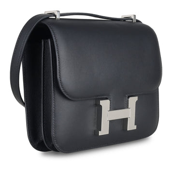 Constance 18 - Black