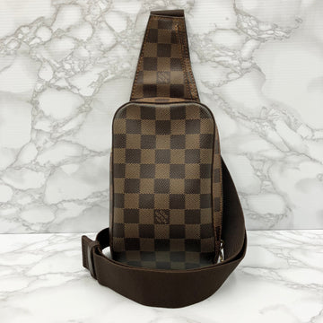 LOUIS VUITTON Damier Geronimos