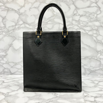 LOUIS VUITTON Epi Sack Pla PM