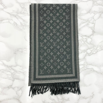 LOUIS VUITTON monogram muffler