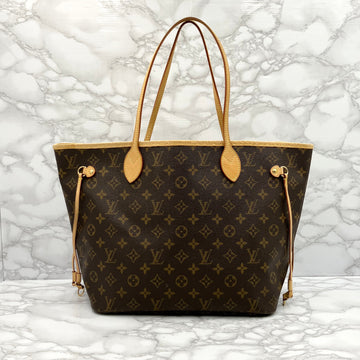 LOUIS VUITTON Monogram Neverfull MM