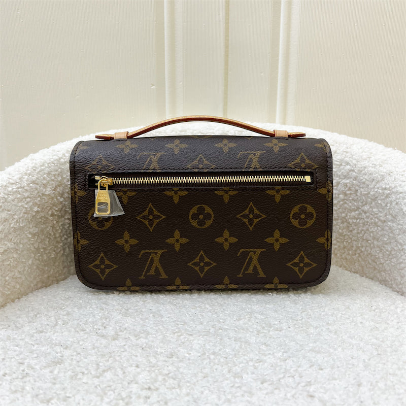 LV Pochette Metis East West in Monogram Canvas and GHW