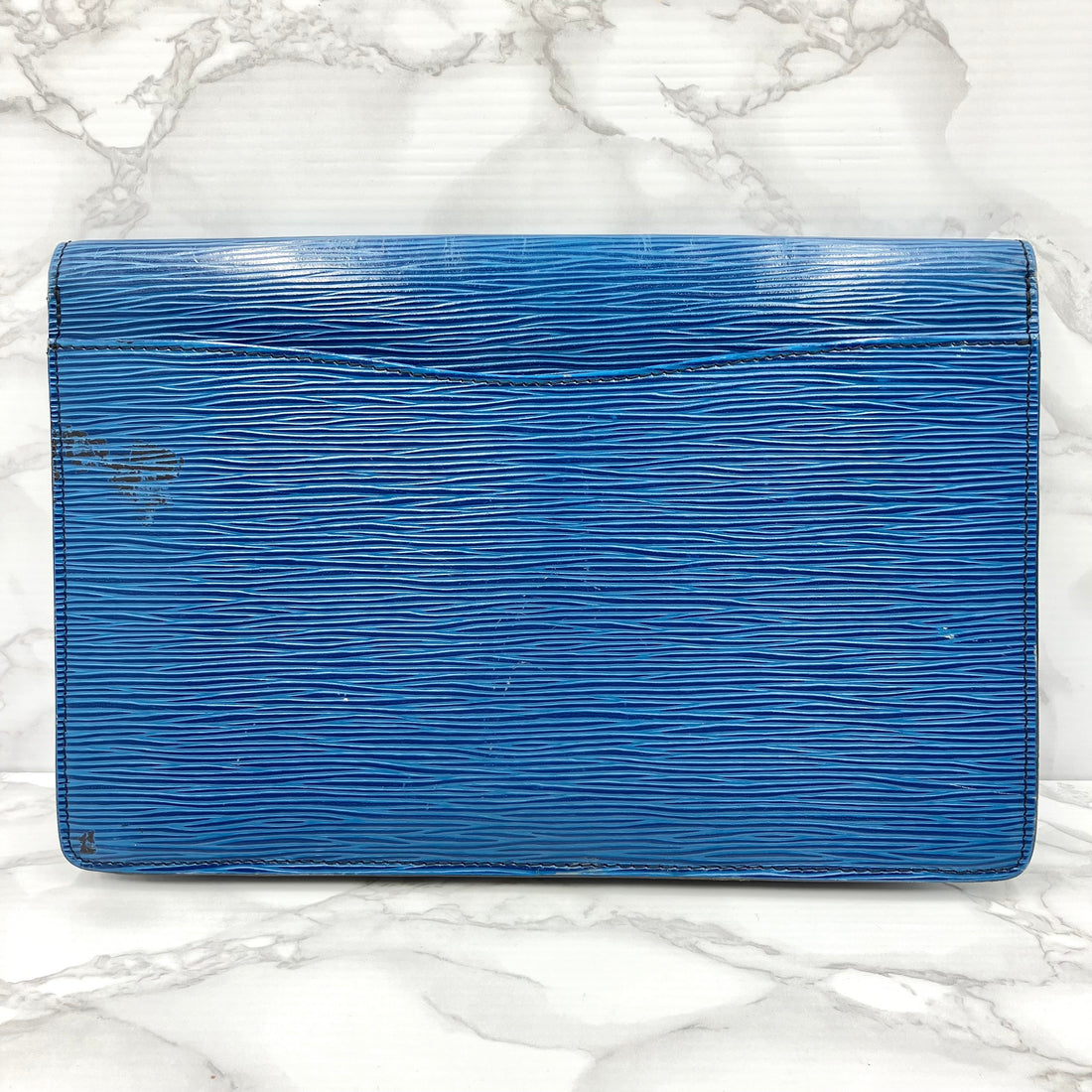 LOUIS VUITTON Epi clutch bag