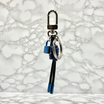 LOUIS VUITTON key charm
