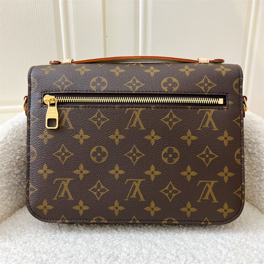 LV Pochette Metis in Monogram Canvas GHW