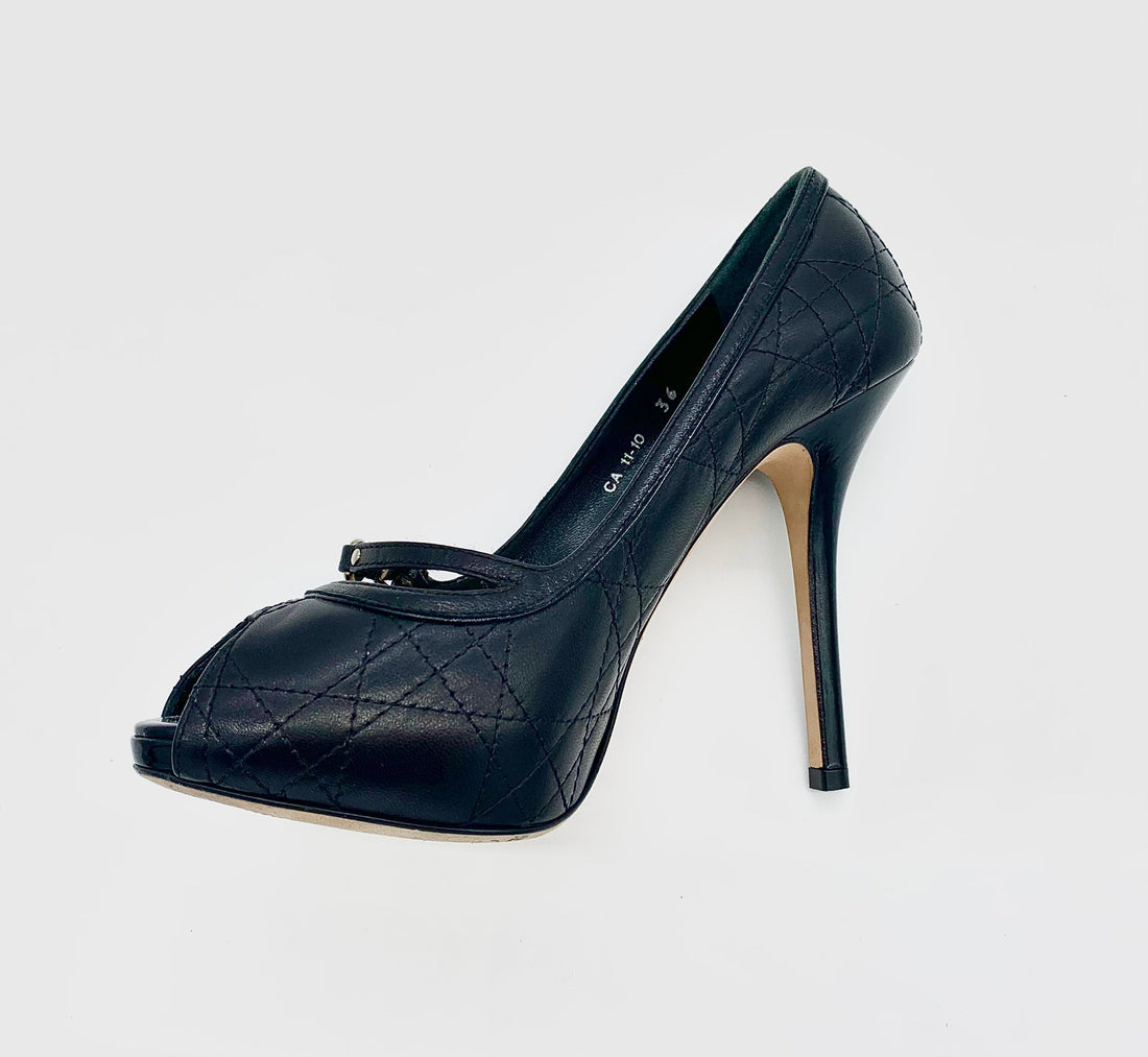 CHRISTIAN DIOR CANNAGE QUILTED LEATHER PEEP TOE PUMPS