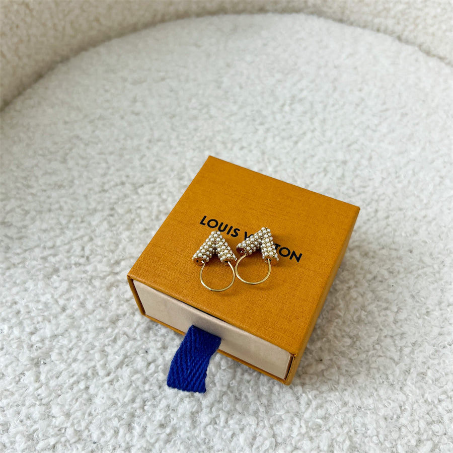 LV Essential V Perle Earrings in Gold HW