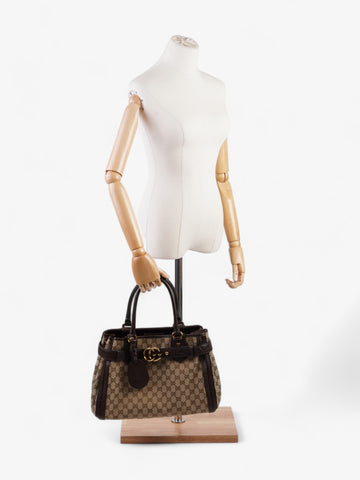 Gucci Running Tote Beige And Ebony CS Supreme Canvas Medium