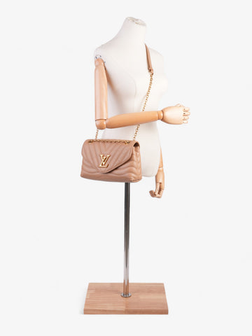 Louis Vuitton New Wave Chain Bag Beige Leather MM