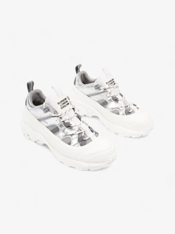 Burberry Arthur White / Silver Mesh EU 39.5 UK 6.5
