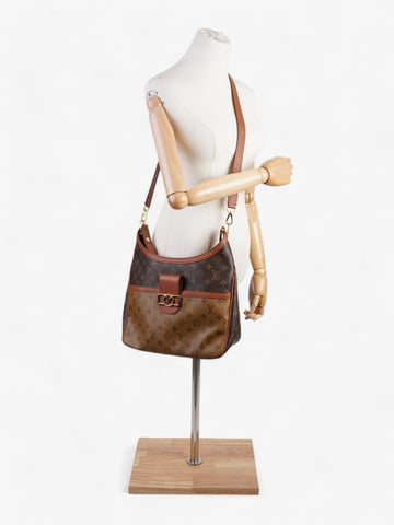 Louis Vuitton Dauphine Hobo Monogram / Monogram Reverse Coated Canvas MM