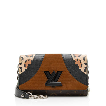 Louis Vuitton Suede Calfskin Wild Leopard Print Twist Chain Wallet (SHF-640zA2)