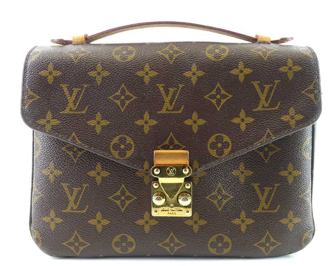 Louis Vuitto Pochette Metis Monogram Canvas Shoulder Bag