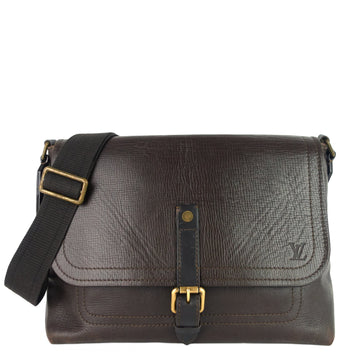Louis Vuitto Omaha Utah Leather Messenger Bag