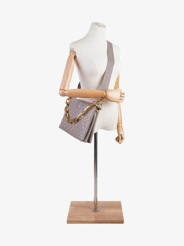 Louis Vuitton Coussin Pearle Leather MM