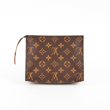 Louis Vuitton Toiletry 19 Pouch Monogram